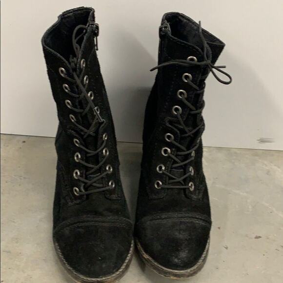 STEVE MADDEN SUEDE BOOTS GRETELL Size 5.5 - Picture 1 of 7